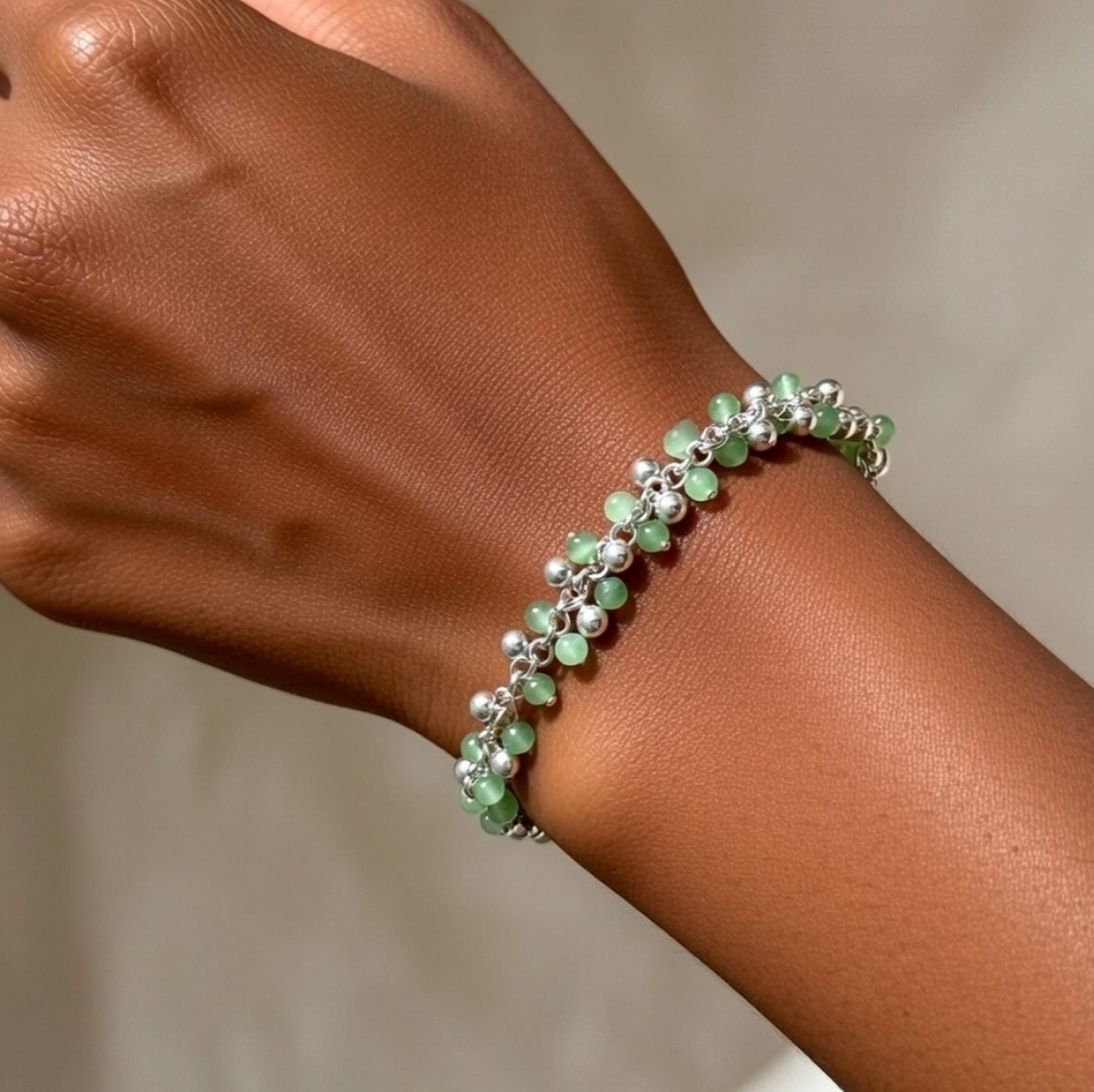 Beaded Green/Silver Toggle Bracelet Boho Stackable Single Strand 7" Bracelet